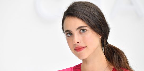 Margaret Qualley, έχεις -ξανά- την προσοχή μας