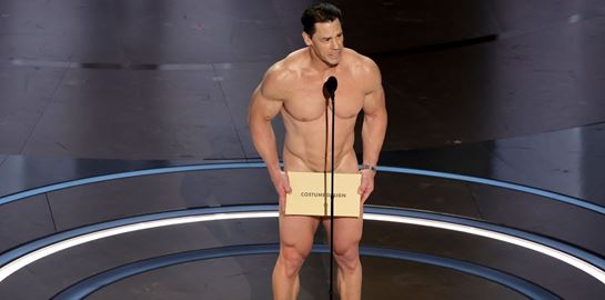 Μάθαμε τελικά γιατί ήταν γυμνός ο John Cena στα Oscars 2024