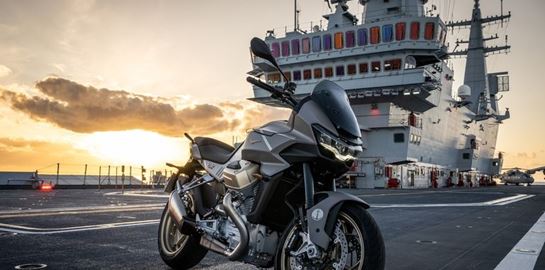 Νέο Moto Guzzi, βγαλμένο από τους αιθέρες