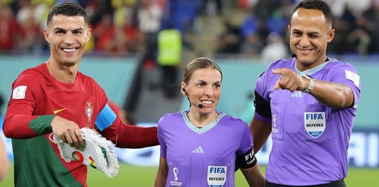 Μια ιστορική μέρα για τη γυναικεία διαιτησία στο Μουντιάλ