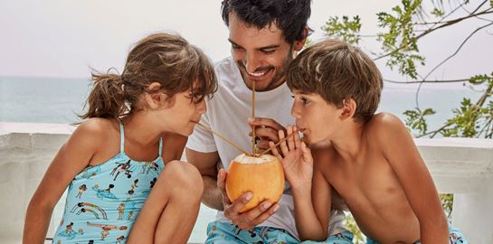 Η Vilebrequin γιορτάζει την Ημέρα του Πατέρα