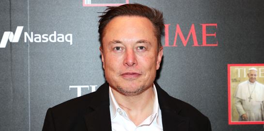 Πώς ο Elon Musk έγινε ο πλουσιότερος όλων των εποχών το 2021