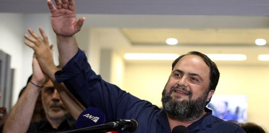 H αμήχανη στιγμή που οι Ιταλοί αναρωτιούνται ποιος είναι ο Βαγγέλης Μαρινάκης