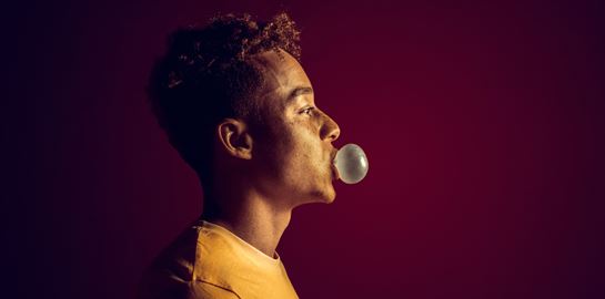 Πειραματική τσίχλα εναντίον κορονοϊού στο σάλιο