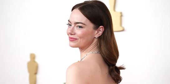 Πώς η Emma Stone έγραψε ιστορία στα Oscars 2024