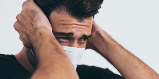 Τι πραγματικά ισχύει με τον κίνδυνο επαναμόλυνσης από κορoνοϊό