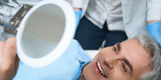 Οδοντικά Εμφυτεύματα: Γιατί αλλάζουν ουσιαστικά τη ζωή μας;