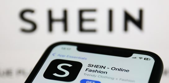 2 δισ. δολάρια κέρδη για το Shein μέσα σε έναν χρόνο