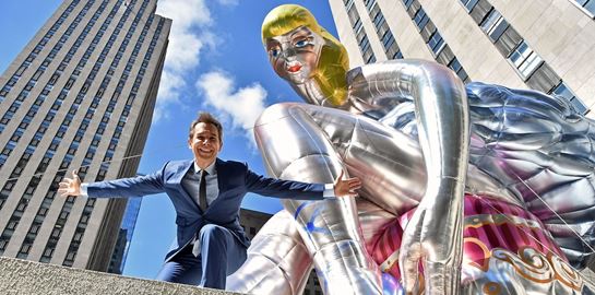 Φόρα κι εσύ ένα έργο του Jeff Koons, μπορείς