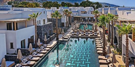 Radisson Blu Zaffron Resort, μία premium εμπειρία Σαντορίνης