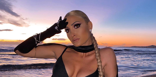 H Ιωάννα Τούνη, o Mad Clip και o Μίκης Θεοδωράκης