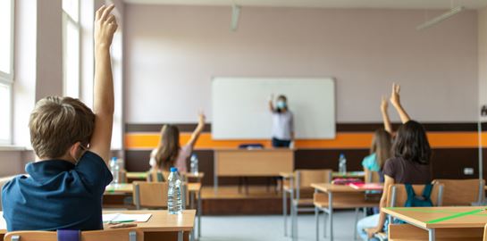 Με ποιο τρόπο θα ανοίξουν τα σχολεία τη Δευτέρα