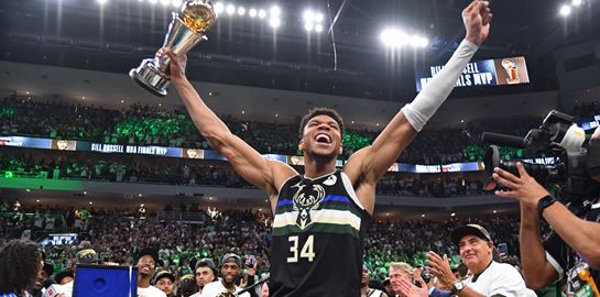 Το έπος του Γιάννη Αντετοκούνμπο σε αριθμούς