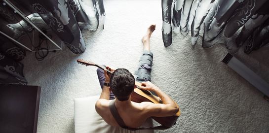 Οι αληθινές ιστορίες πίσω από 10 τραγούδια χωρισμού