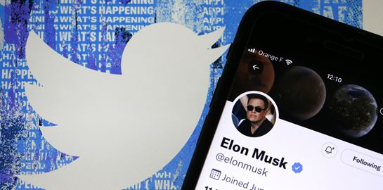 Η διαμάχη Twitter και Elon Musk καλά κρατεί