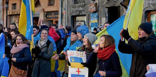 Η Gen Z βιώνει τον πόλεμο στην Ουκρανία μέσω των social media