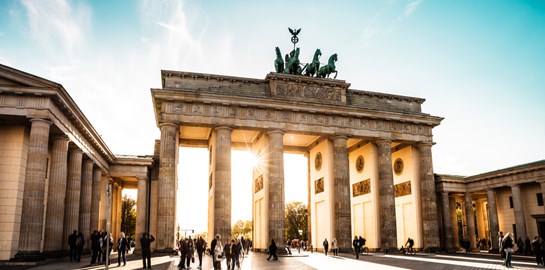 Το πείραμα της Γερμανίας με το βασικό εισόδημα των €1.200