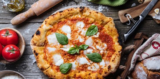 Τόσο καιρό ψήνουμε 'λάθος' τις κατεψυγμένες πίτσες