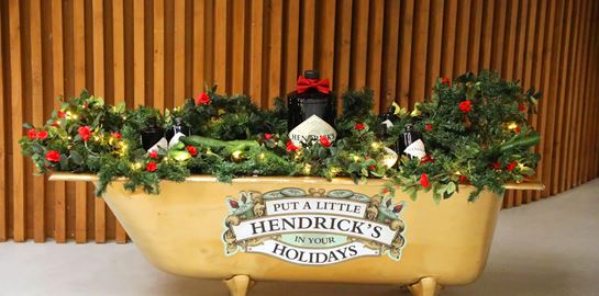 Το Hendrick’s Gin διοργάνωσε το πιο Unusual X-mas Workshop των γιορτών!