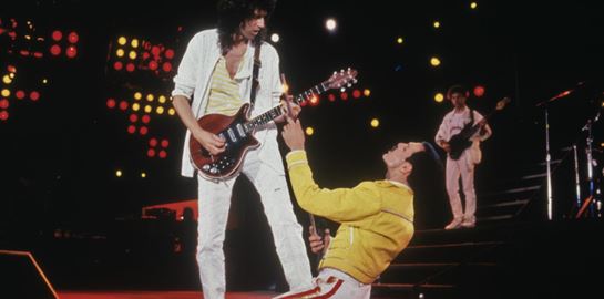 Η αληθινή ιστορία για το πώς ο Freddie Mercury μπήκε στους Queen