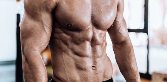 Η διατροφή που θα σου χαρίσει τους κοιλιακούς των ονείρων σου