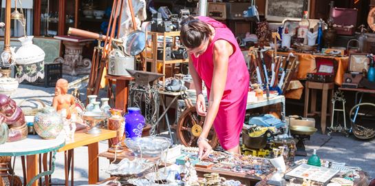 Ανοιχτά όλες τις Κυριακές τα καταστήματα στο κέντρο της Αθήνας