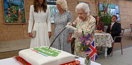 Τα αγαπημένα ποτά και φαγητά της Βασίλισσας Ελισάβετ