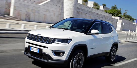 Το μέλλον των αυτοκινήτων μπαίνει στην πρίζα