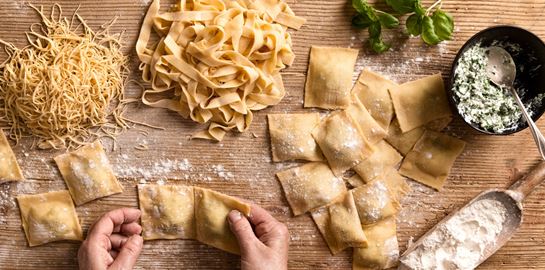 Πώς οι Ιταλοί τρώνε συνέχεια ζυμαρικά και δεν παχαίνουν