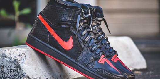 Τα customized Air Jordan 1 sneakers του Elon Musk