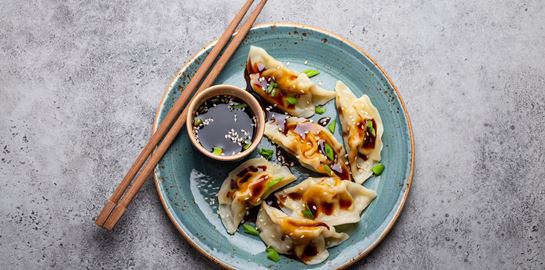 Dumplings με μοσχαρίσιο κιμά. Γιατί όχι;