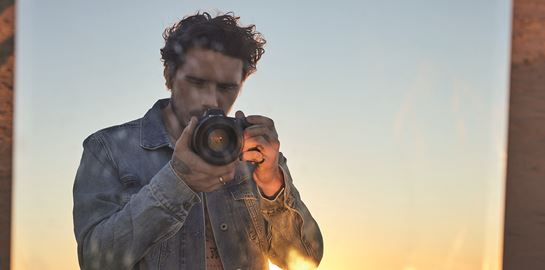 Η Pepe Jeans ενώνει τις δυνάμεις της με τον Brooklyn Beckham