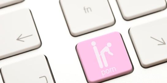 Το Pornhub στο πλευρό των αποκλεισμένων Ιταλών