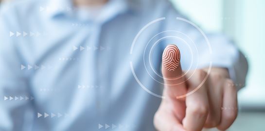 Μόλις μάθαμε ότι τα δακτυλικά μας αποτυπώματα δεν είναι μοναδικά