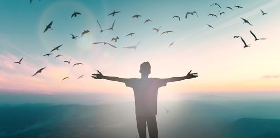 3 τρόποι για να παραμένεις αισιόδοξος, σύμφωνα με το Harvard