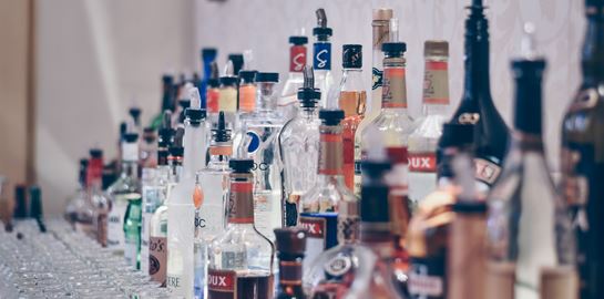 Τι παθαίνει ο εγκέφαλος μετά από πολύ ποτό