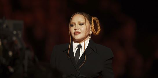 Στην εντατική νοσηλεύεται η Madonna