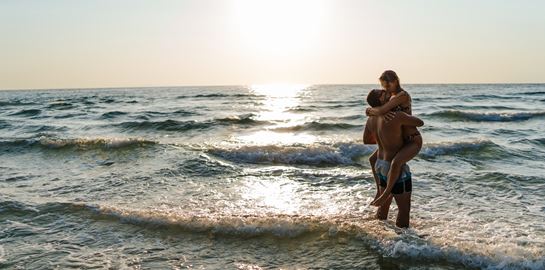 Όλη η αλήθεια για το σεξ στο νερό
