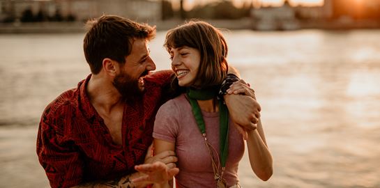 Τι να μην πεις στο πρώτο ραντεβού για να πάει καλά