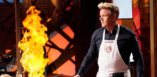 Dream job: O Gordon Ramsay αναζητά συνεργάτες για να ταξιδεύουν μαζί του