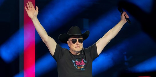 Τα πιο ακριβά πράγματα που έχουν αγοράσει οι Elon Musk και Jeff Bezos