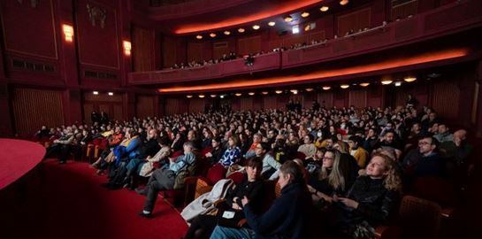 25ο Φεστιβάλ Ντοκιμαντέρ Θεσσαλονίκης: 55.400 άνθρωποι στήριξαν ντοκιμαντέρ και δημιουργούς