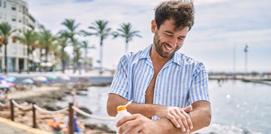 Μερικές συνήθειες που μας κάνουν να φαινόμαστε νεότεροι, σύμφωνα με την επιστήμη