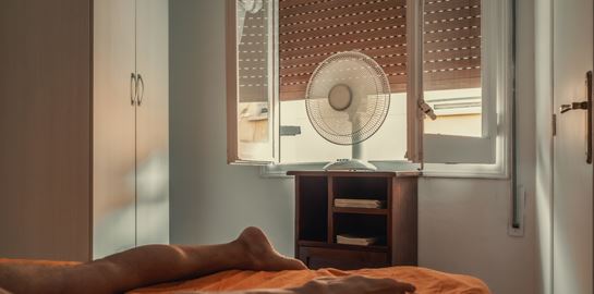 Είσαι από αυτούς που κοιμούνται με κλειστή ή ανοιχτή πόρτα; - Να τι σημαίνει