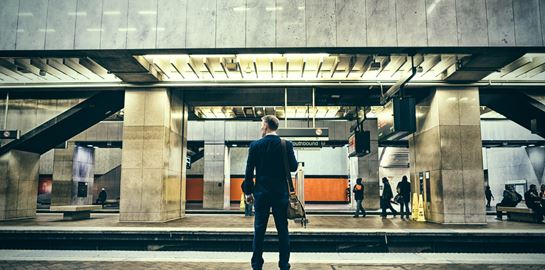 Πρώτη μέρα στα ΜΜΜ μετά την άρση των μέτρων, οι φωτογραφίες