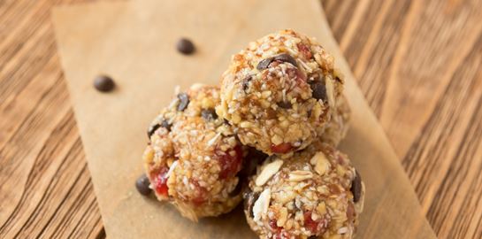 10 διαιτολόγοι εξηγούν πώς αντιμετωπίζουν την απογευματινή λιγούρα