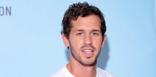 Μετά τον Jean - Paul Belmondo, o Victor