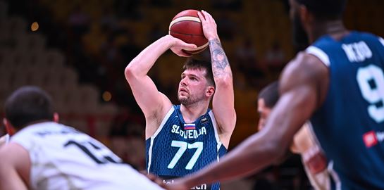 Luka Dončić και Γιάννης Μπουρούσης συναντήθηκαν στη Μύκονο και ιδού τα αποτελέσματα