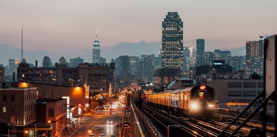 Γιατί στη Νέα Υόρκη κυκλοφορούν ακόμα βαγόνια μετρό του 1930