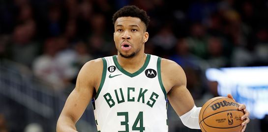 H πληρωμένη απάντηση του Γιάννη Αντετοκούνμπο σε δημοσιογράφο